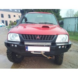 Bumper Mitsubishi L200...