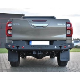 Hátsó lökháritó Toyota Hilux REVO 2020+  vonóhorog tartóval