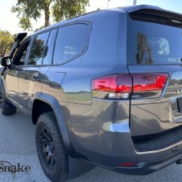 Fender Flares for Toyota Land Cruiser 300 – NO DRILL Smooth Finish – 50 mm